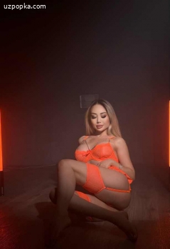 Sexy Milana